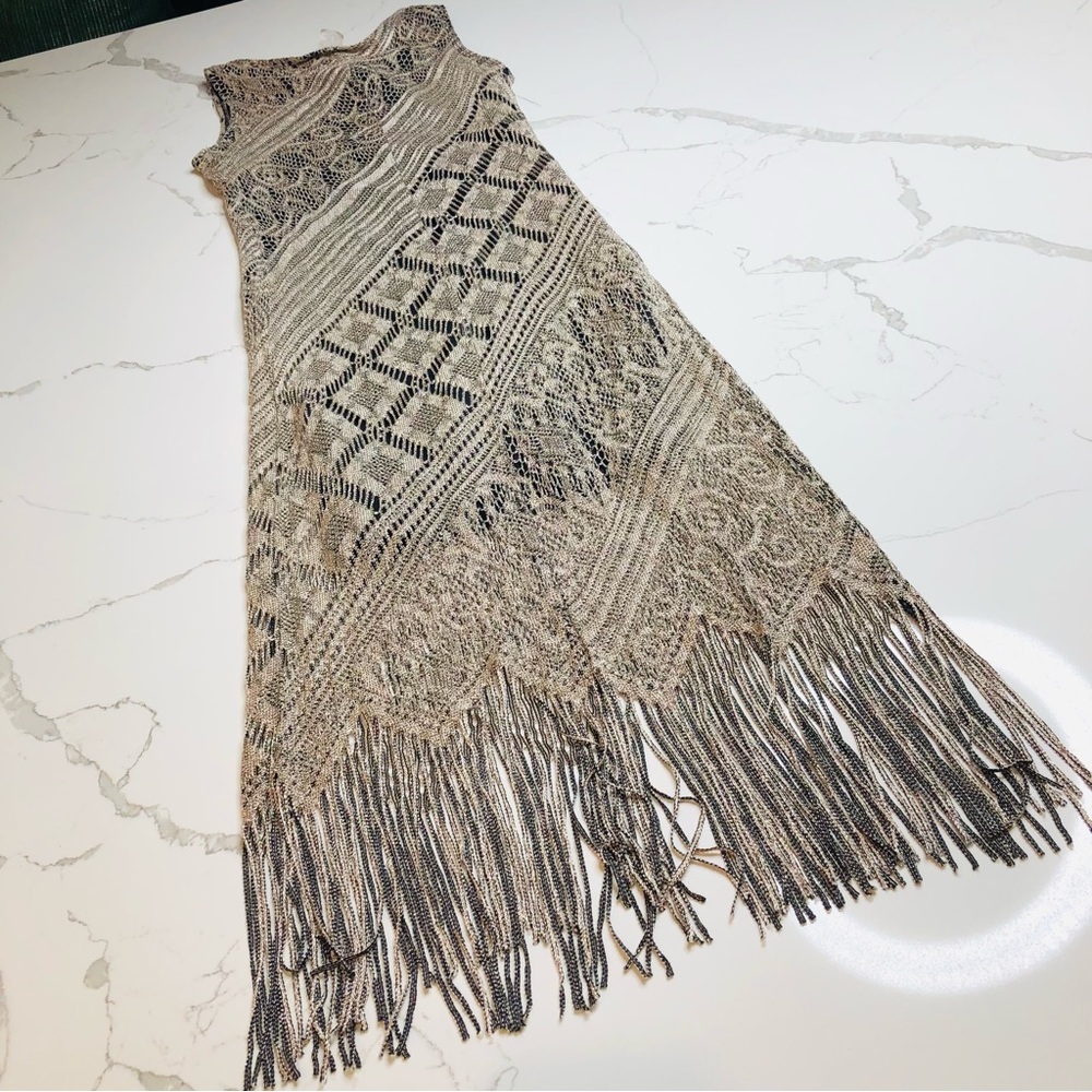 Gold and Black Sleeveless Fringe Hem Flapper Dress (runs small)